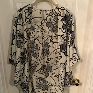 Floral kimono